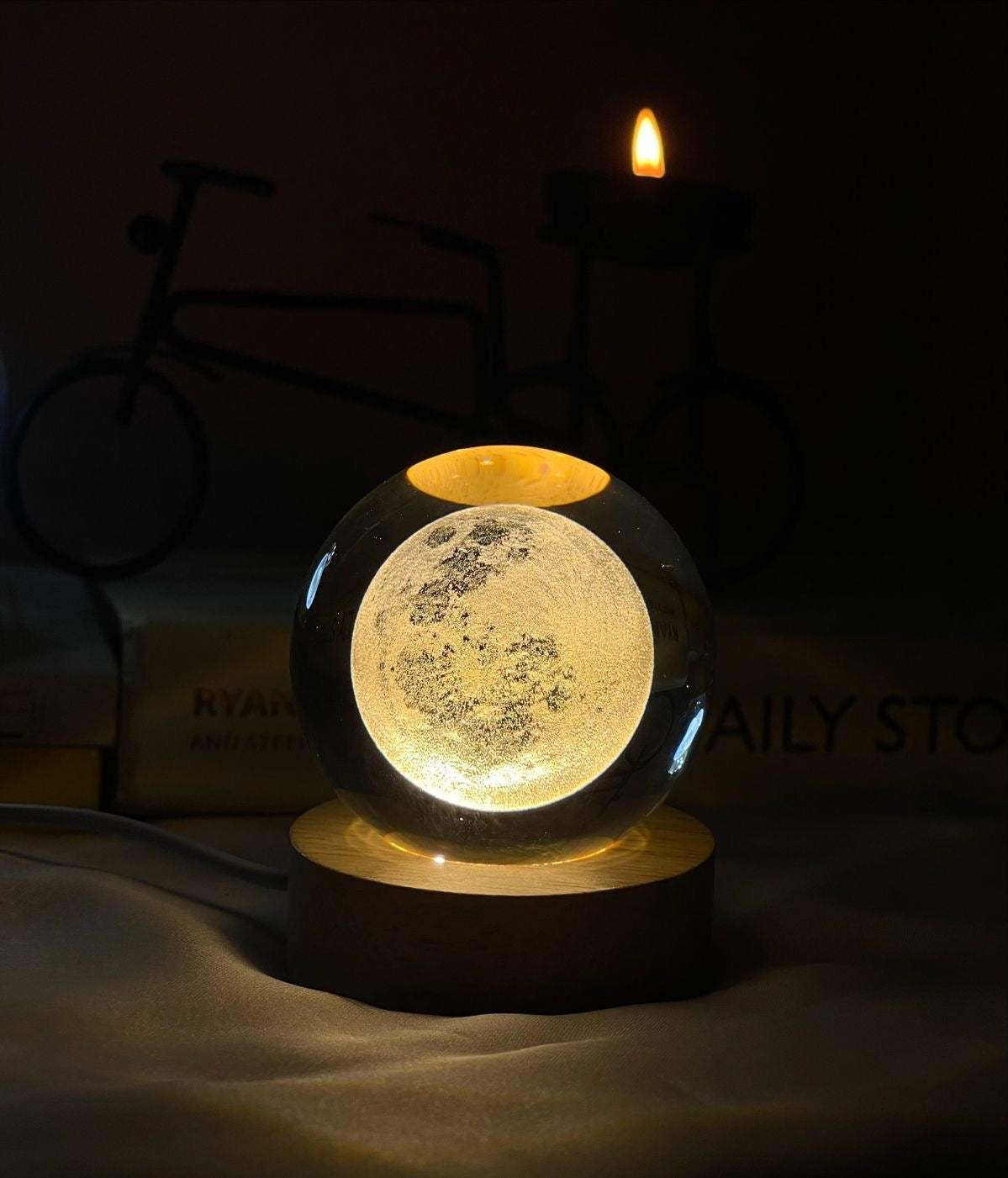 3D Moon Light Crystal Ball π